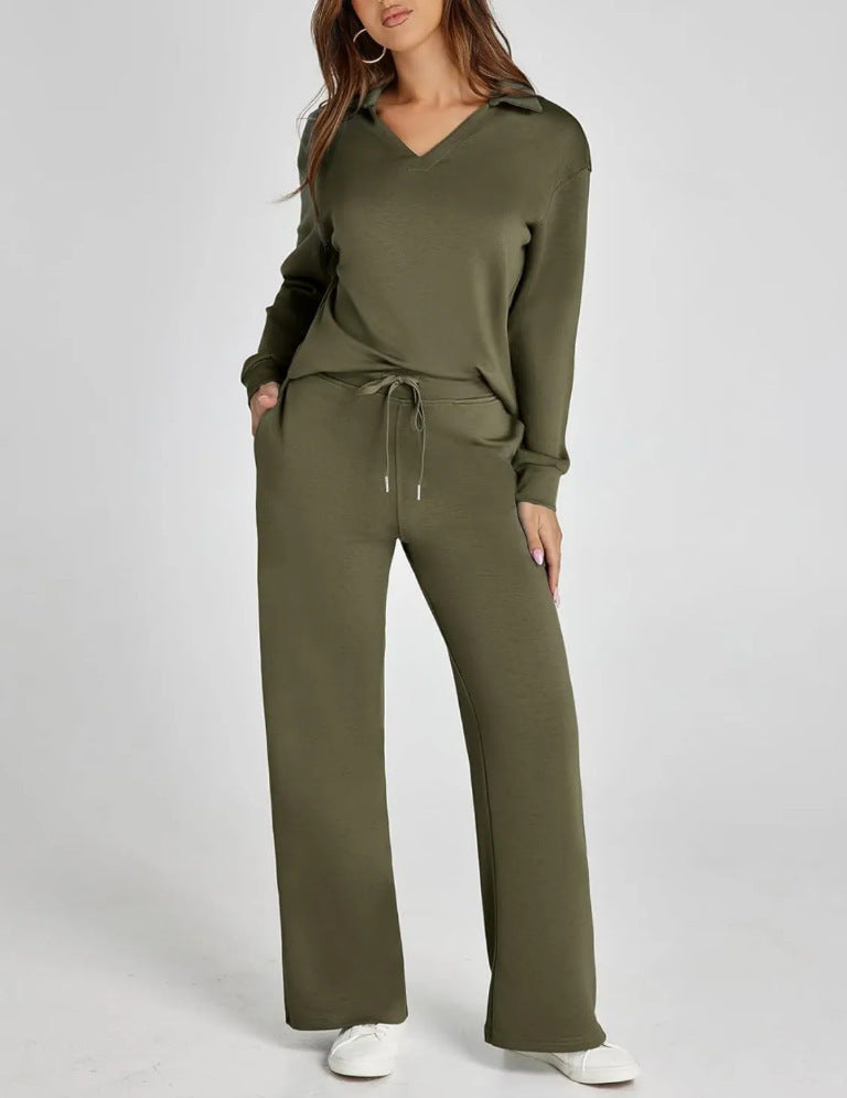 Loose V-neck long-sleeve top with long pants