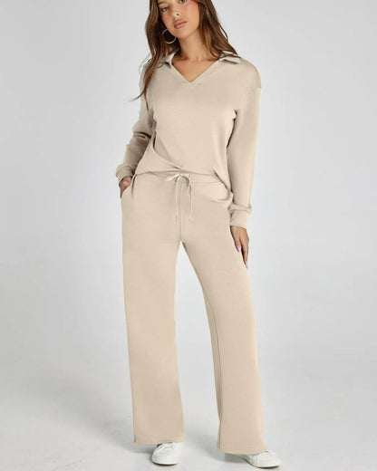 Loose V-neck long-sleeve top with long pants