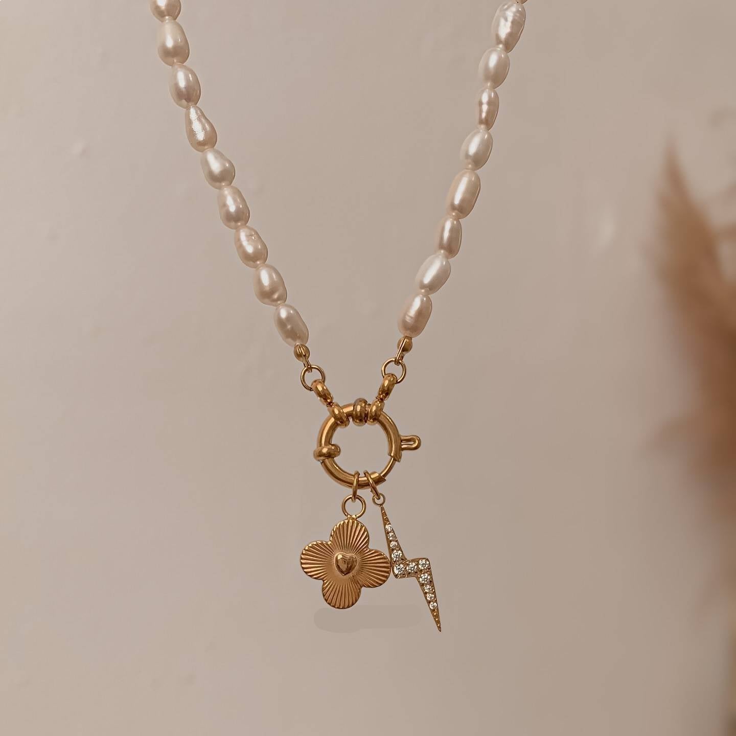 Love Flower Animal Series Pendant