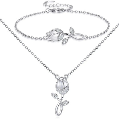 Love necklace