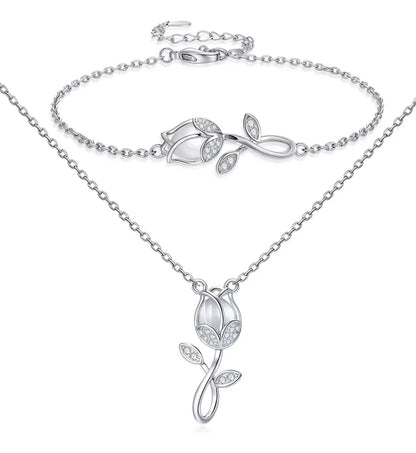 Love necklace