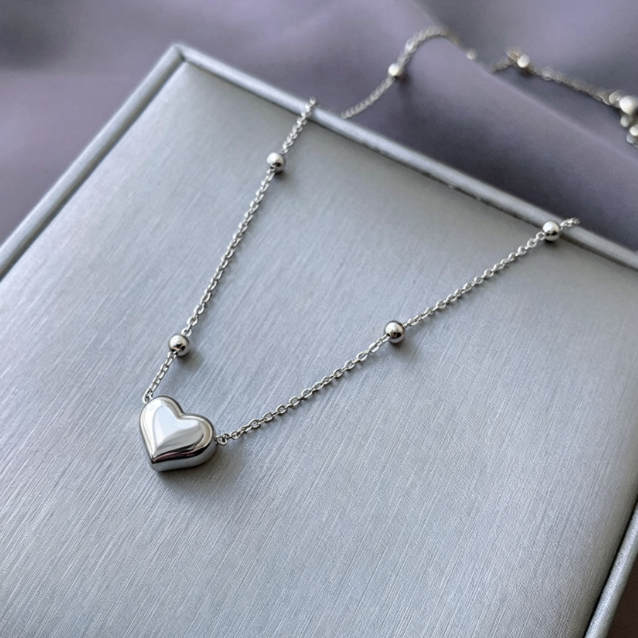 Love pendant necklace