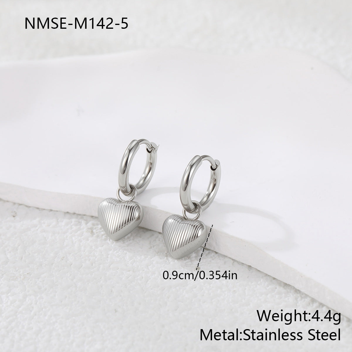 Loving-heart earrings