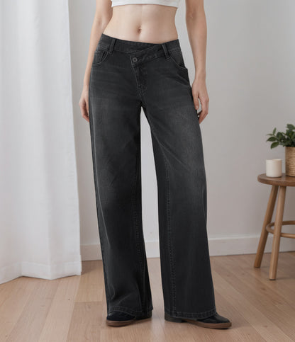 Low-rise jeans