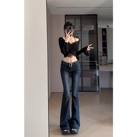 Low-rise slim-fit flared jeans