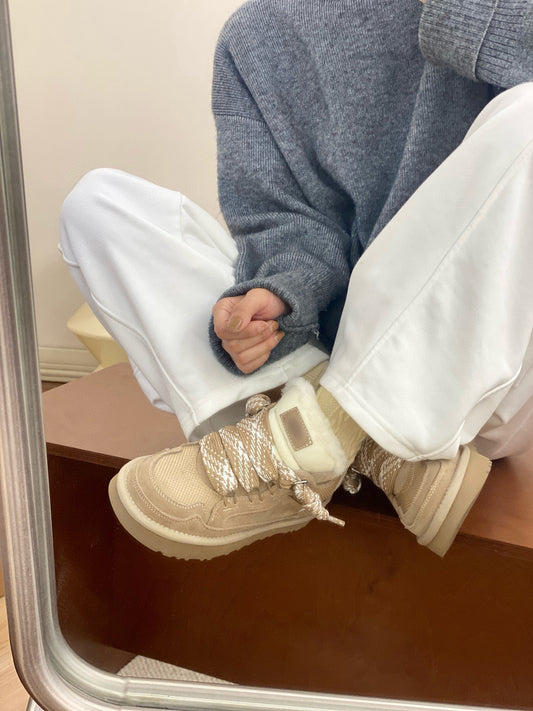 Low-top wool boots
