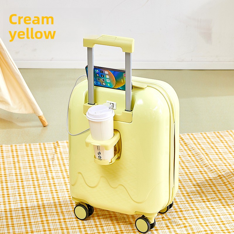 Luggage, carry-on suitcase, small and lightweight for women