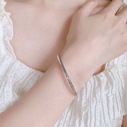 Luxury Minimalist Smile Bracelet