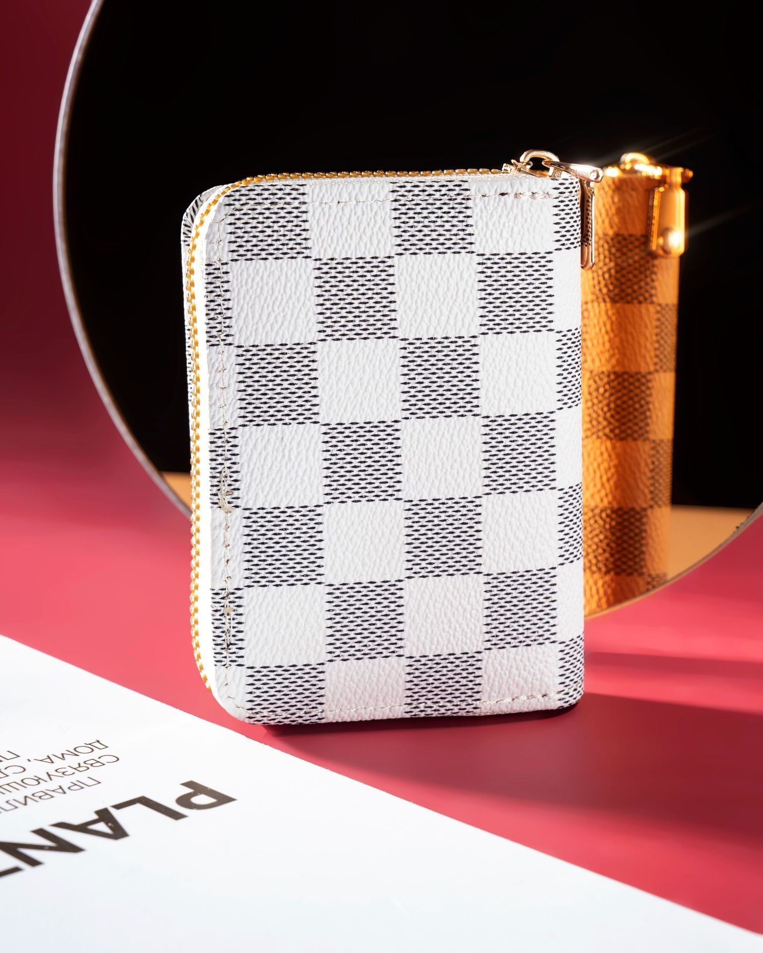 Lychee Pattern Accordion Card Holder