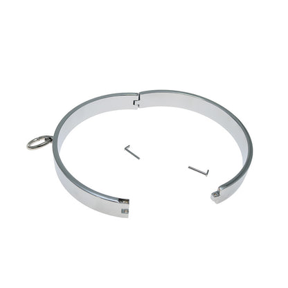 M-shaped metal collar
