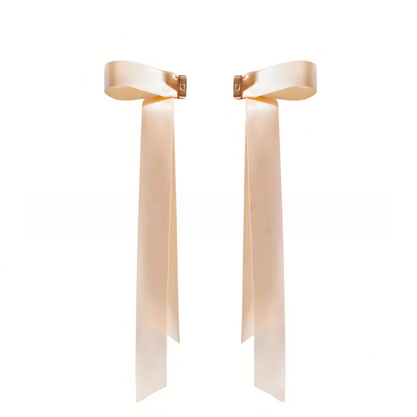 Magnetic butterfly hairpin