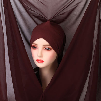 Magnetic-clasp integrated scarf