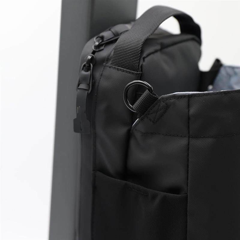 Magnetic Crossbody Water Bottle Bag