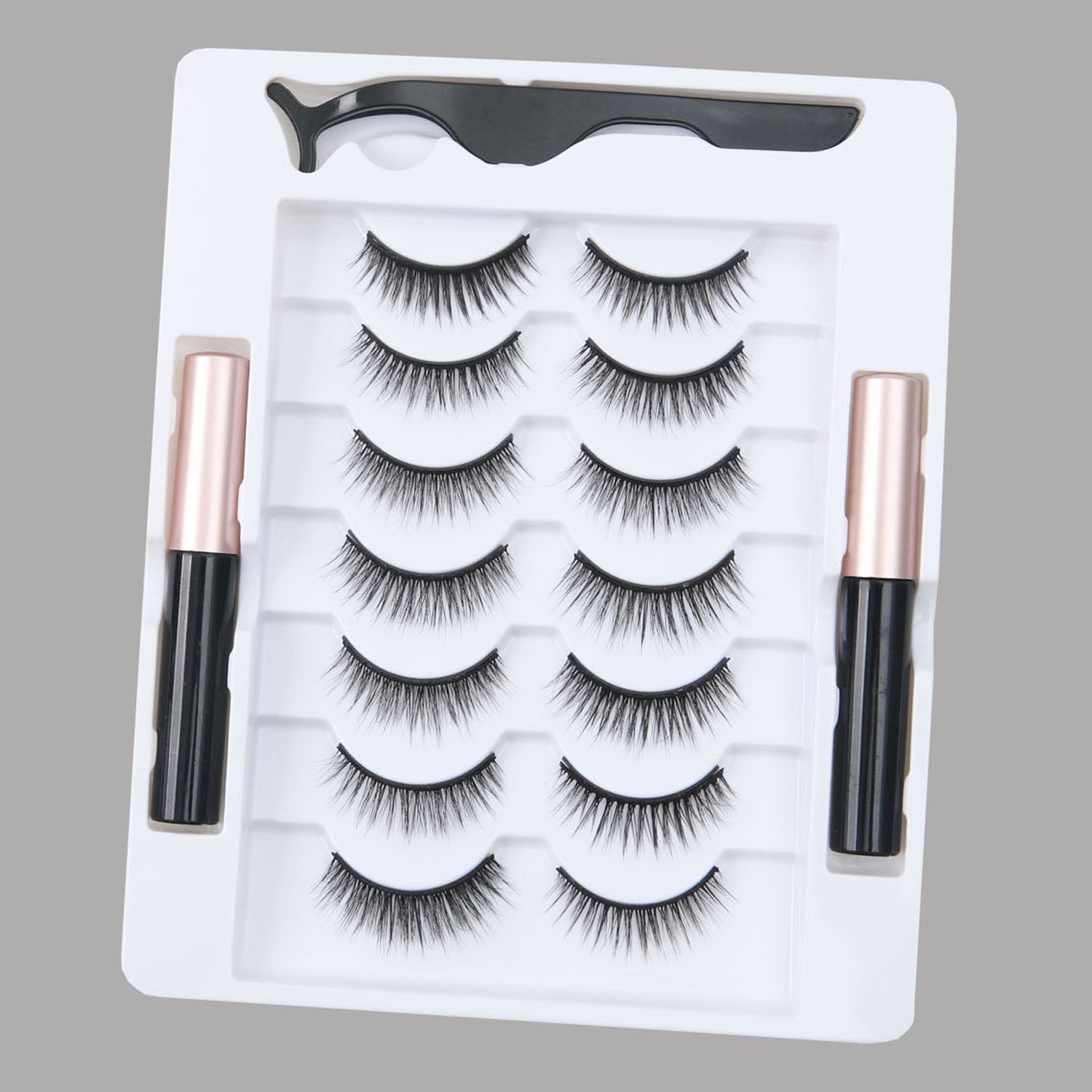 Magnetic false eyelashes