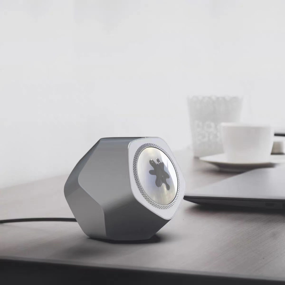 Magnetic Fluid Bluetooth Speaker