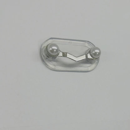 Magnetic Glasses Holder