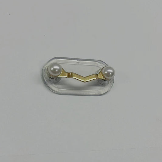 Magnetic Glasses Holder