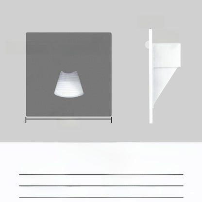 Magnetic induction lamp