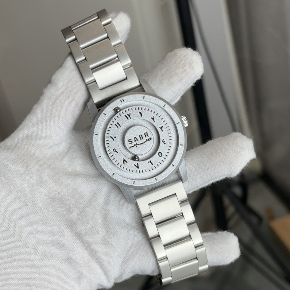 Magnetic levitation quartz watch