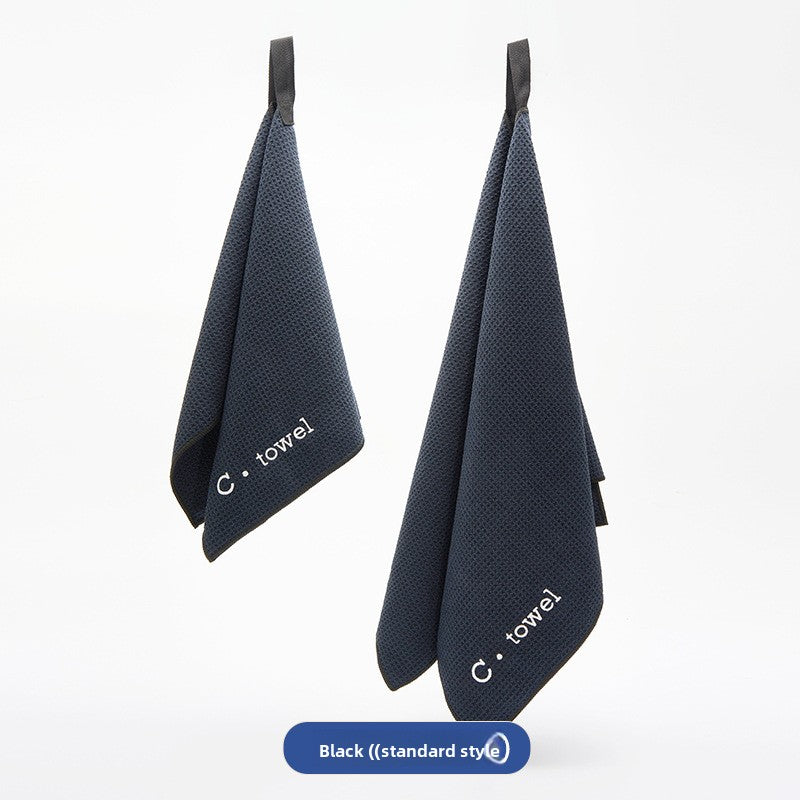 Magnetic Microfiber Sports Towel for Golf and Outdoor Use