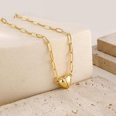 Love magnet link chain necklace gold
