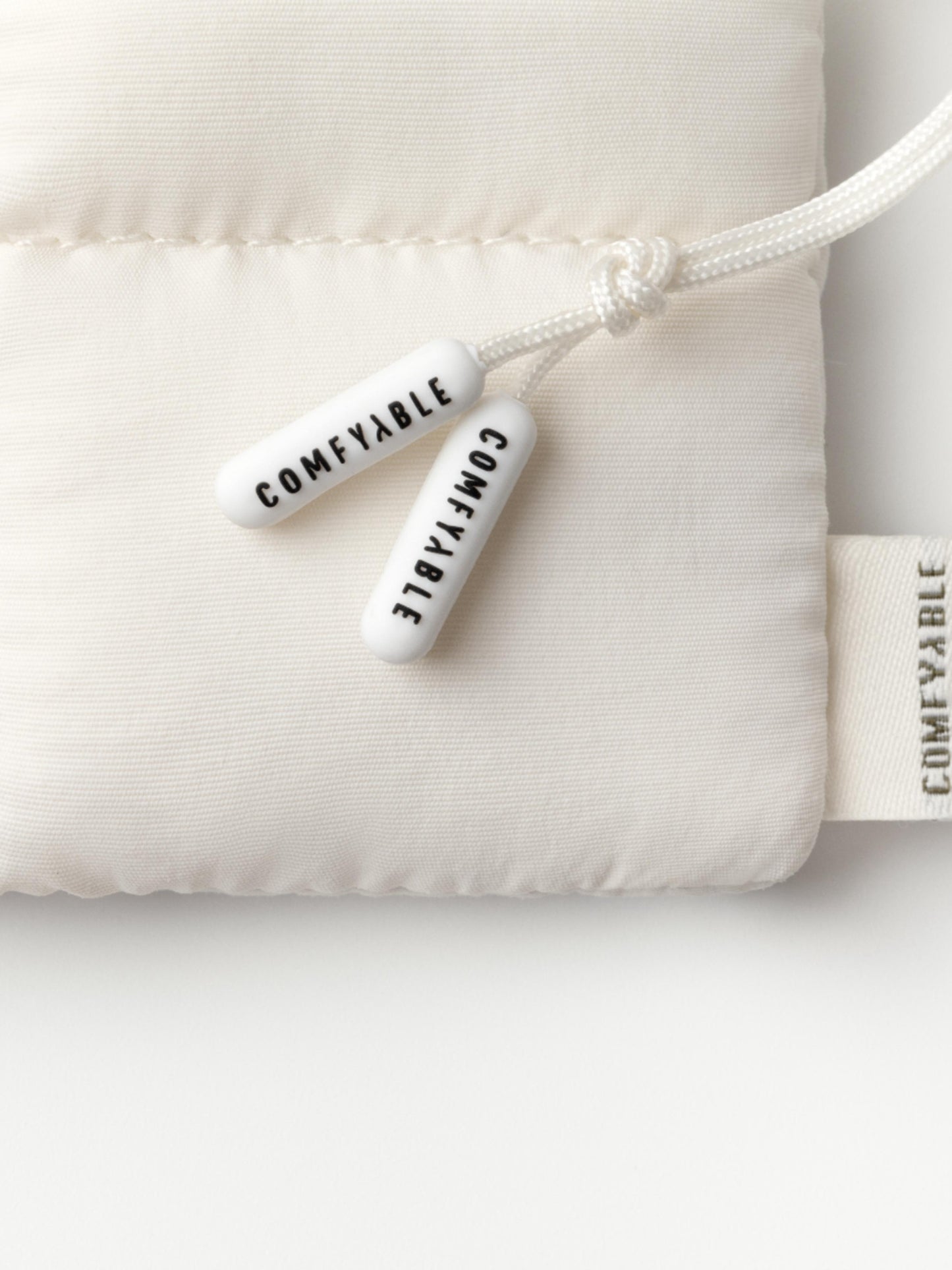 Magnetic Nylon Headphone Bag