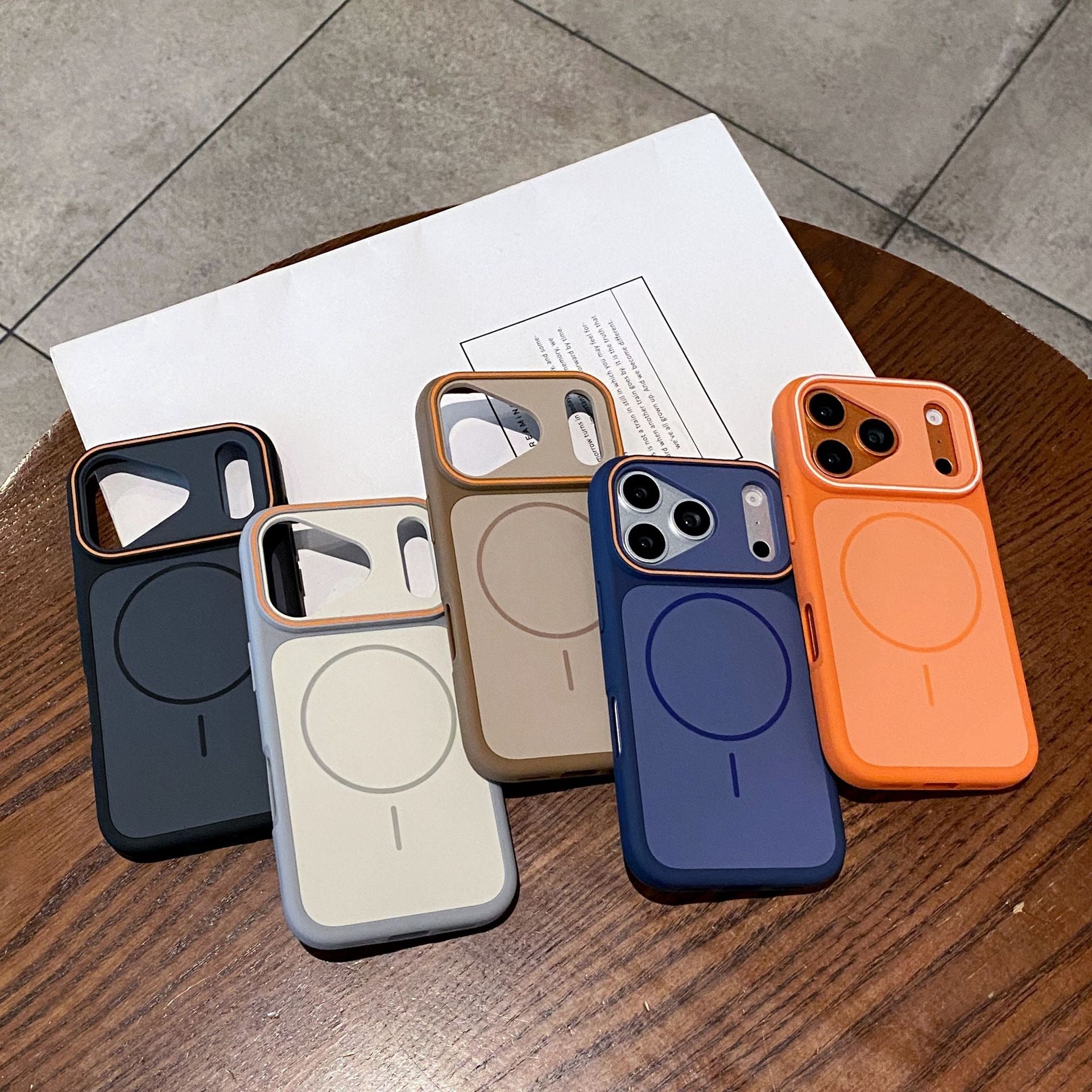 Magnetic phone case