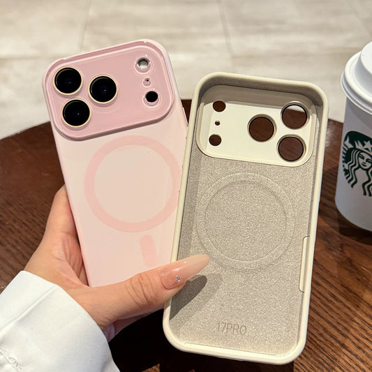 Magnetic phone case