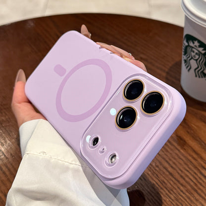 Magnetic phone case