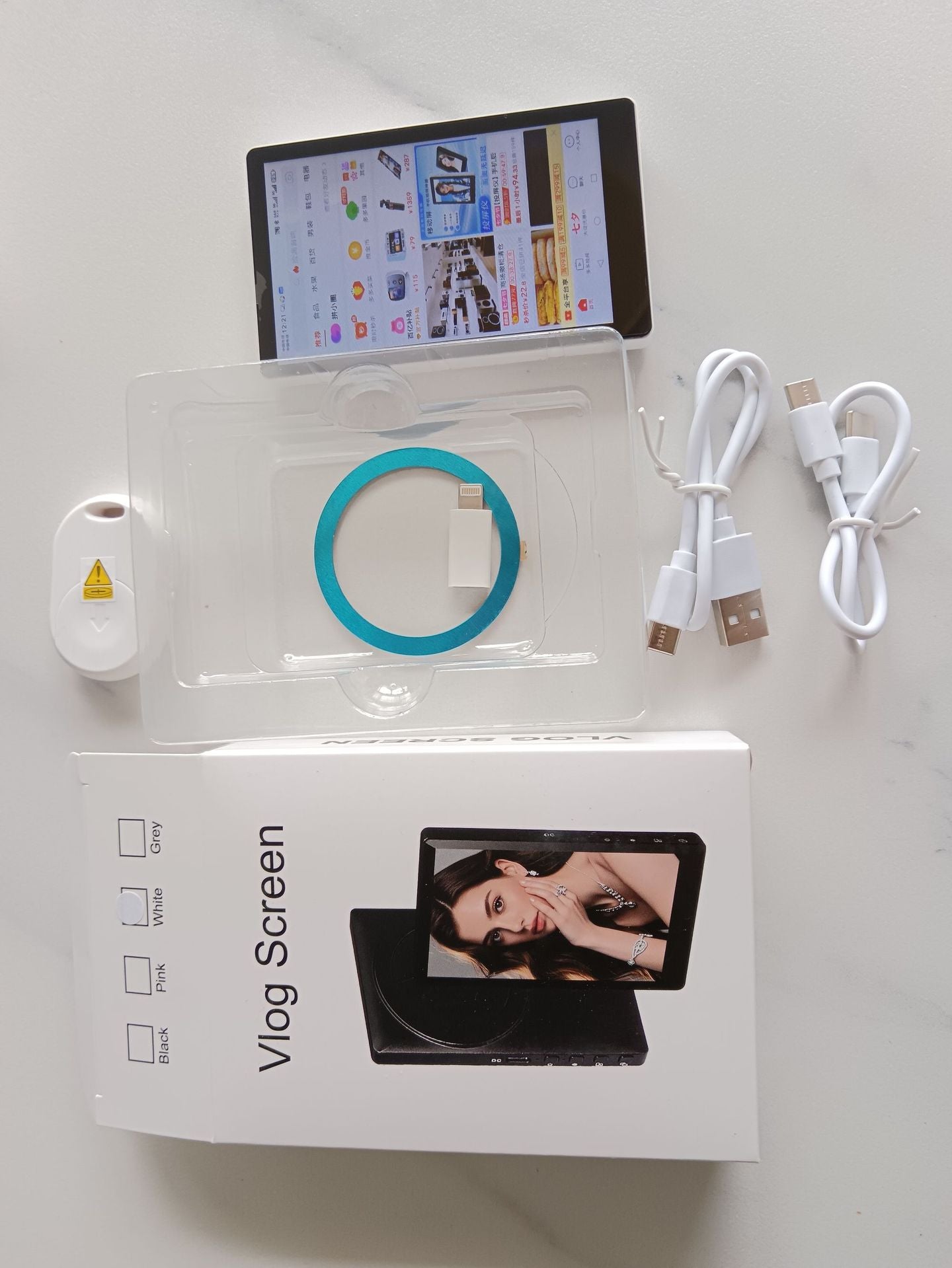 Magnetic Phone Screen Mirroring Device with Audio