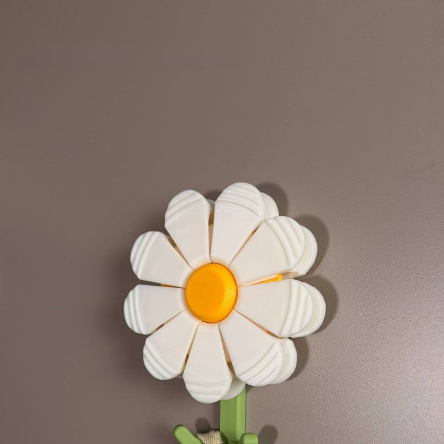 Magnetic refrigerator storage clip