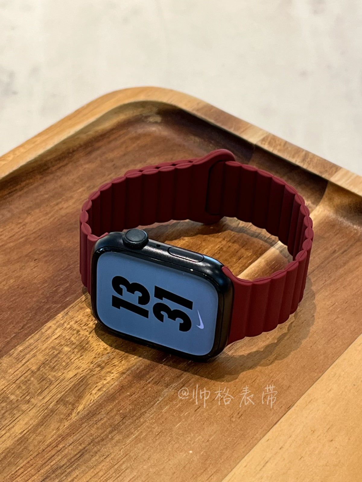 Magnetic Silicone Watch Strap for Apple Watch