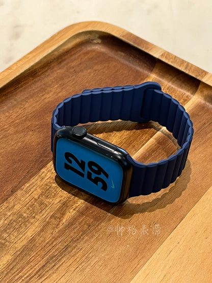 Magnetic Silicone Watch Strap for Apple Watch