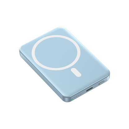 Magnetic wireless power bank