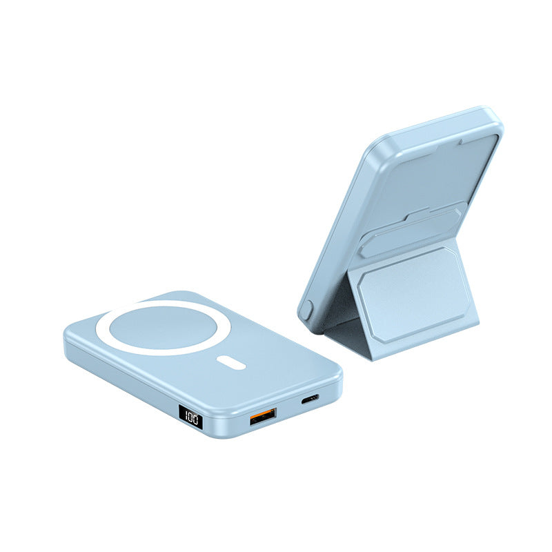 Magnetic wireless power bank