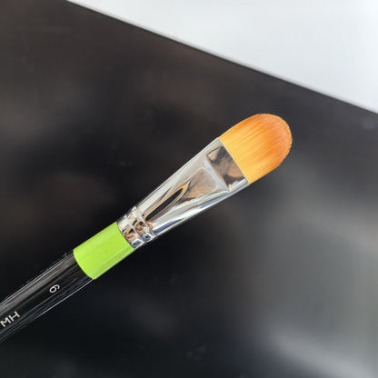 makeup brush