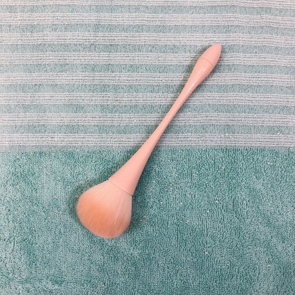 Makeup brush