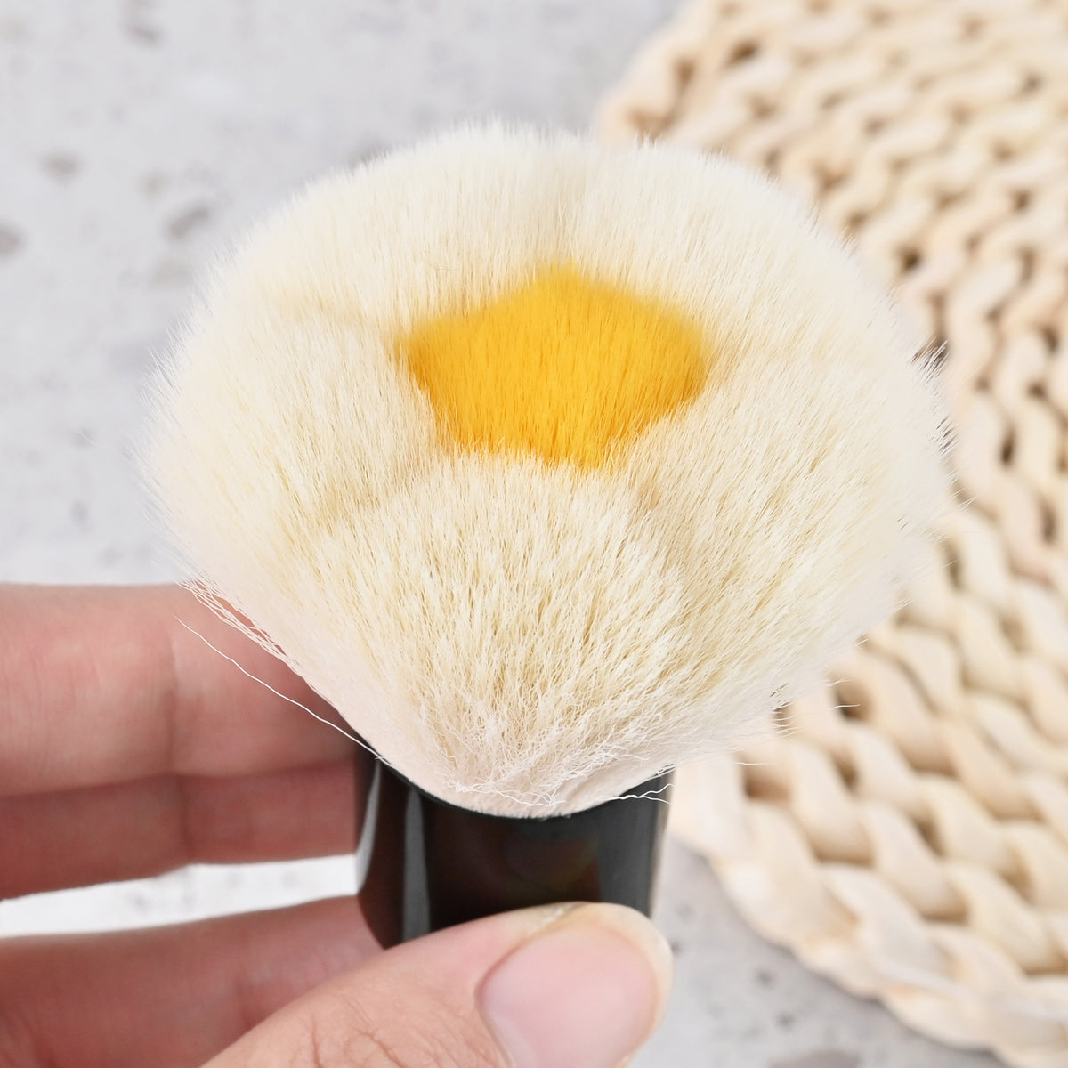 makeup brush