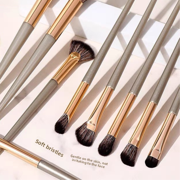 Makeup Brush