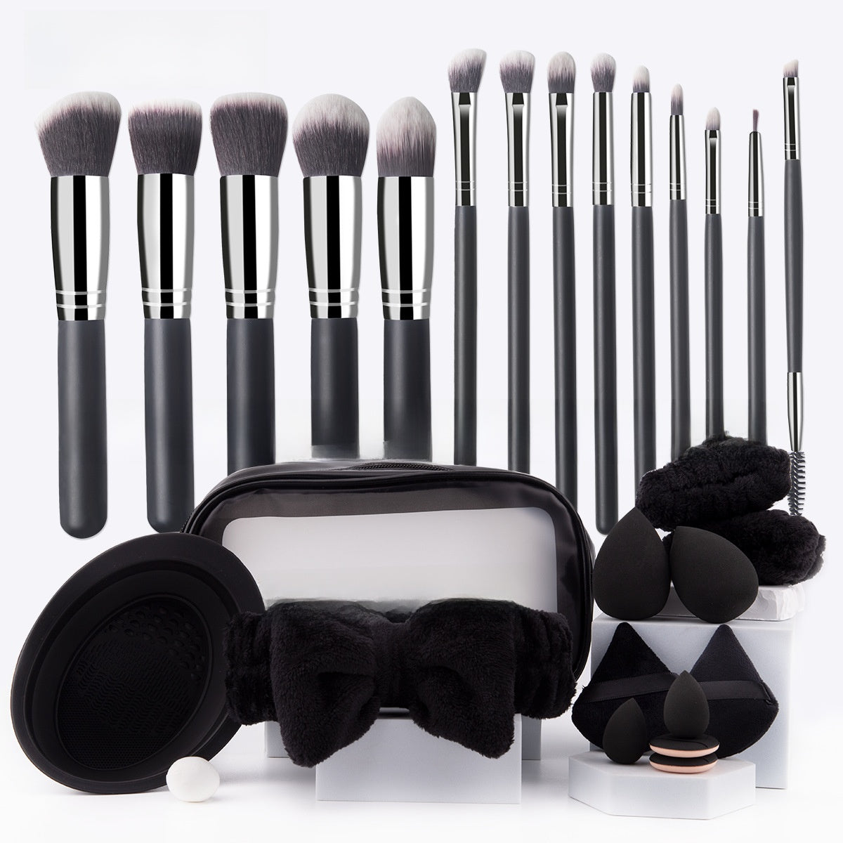 Makeup brush suit
