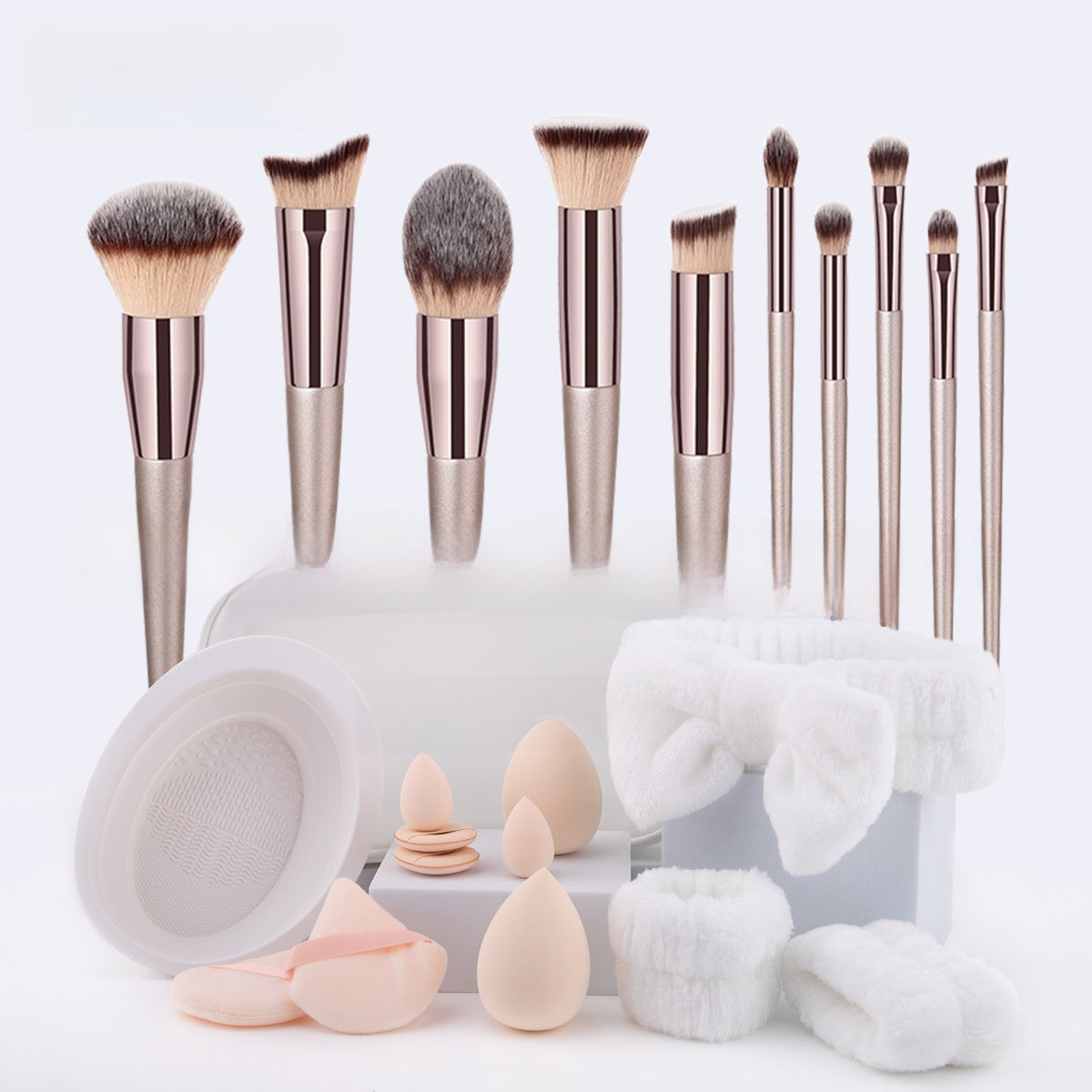 Makeup brush suit