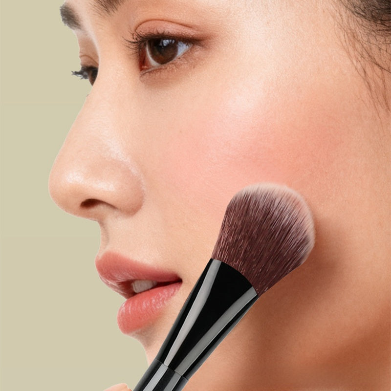 Makeup brushes