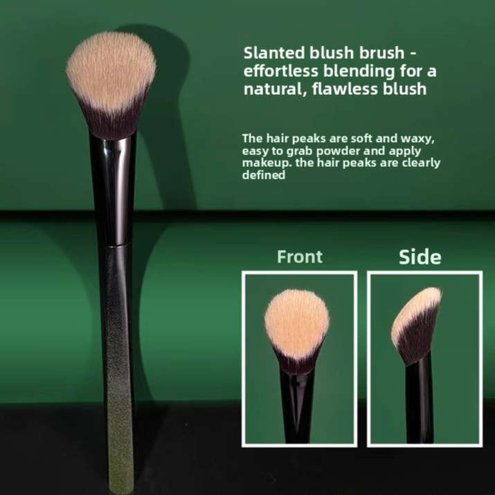 Makeup brushes