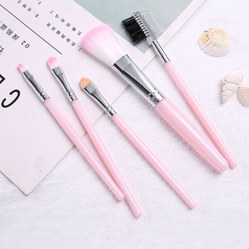 Makeup brushes