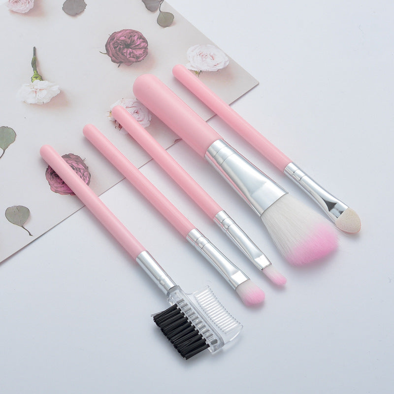 Makeup brushes