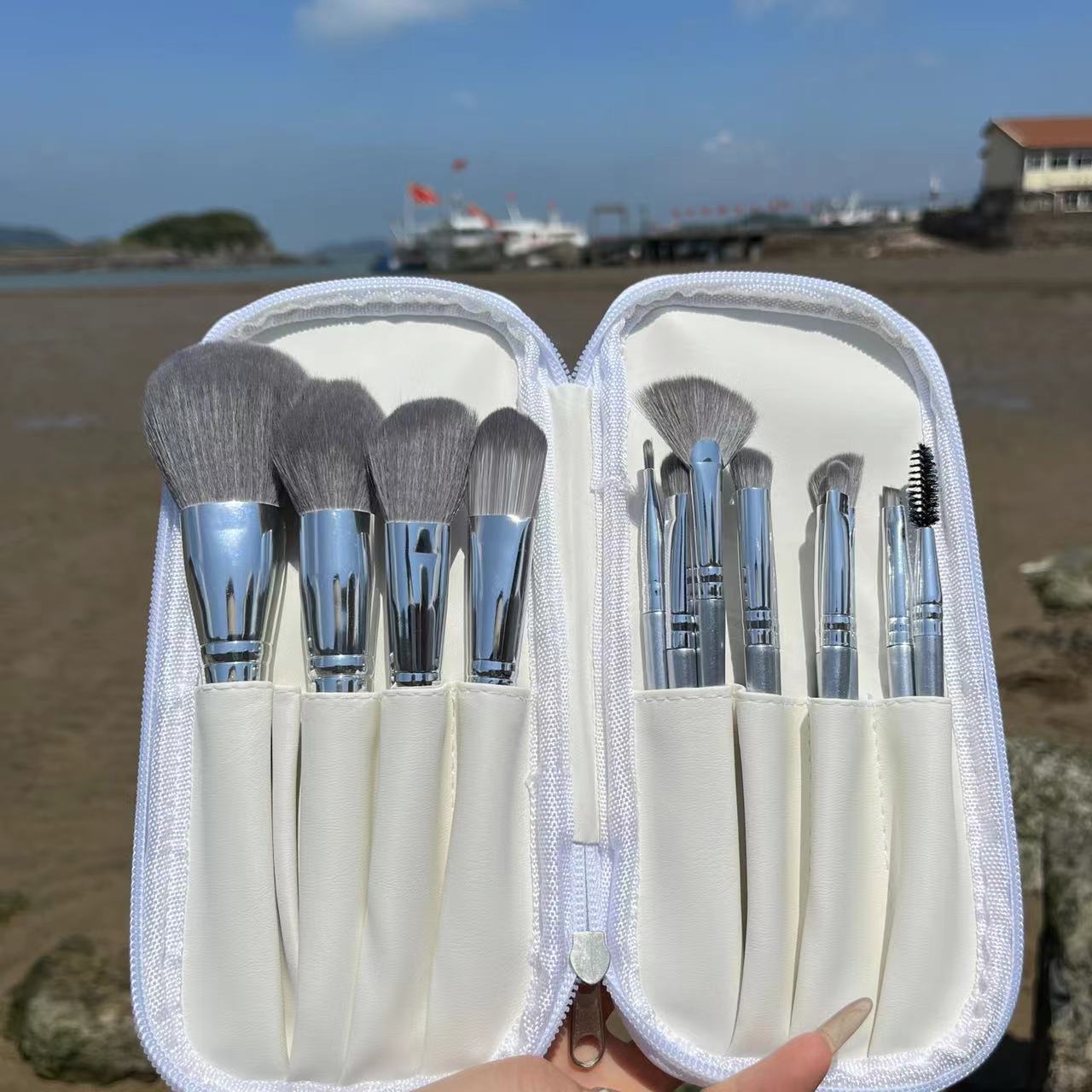 Makeup brushes
