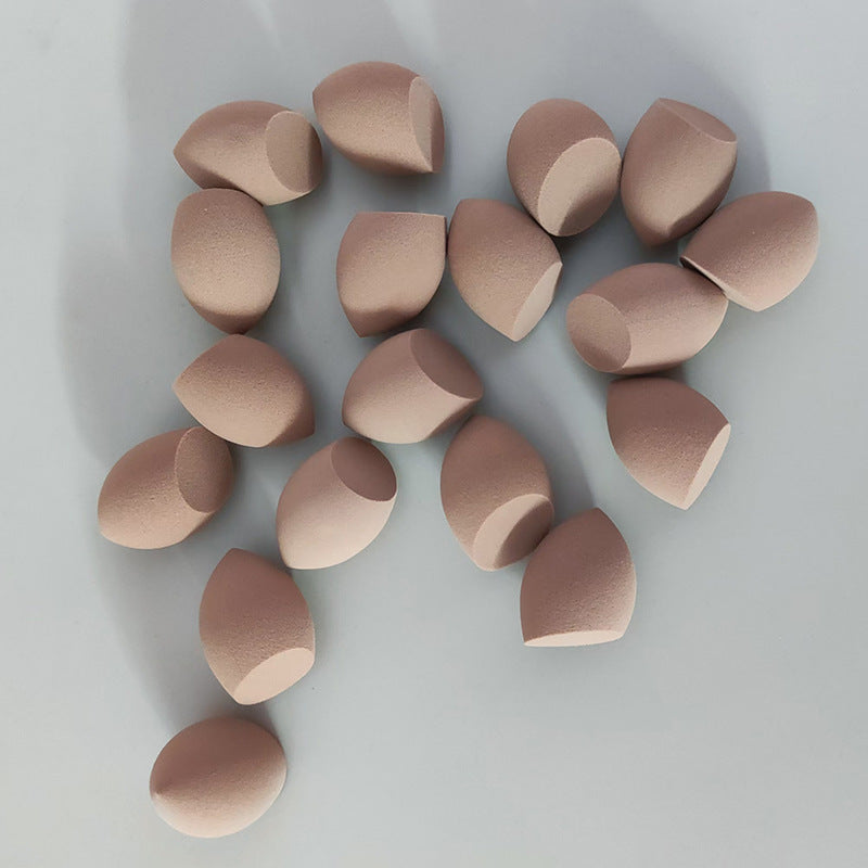Makeup sponge