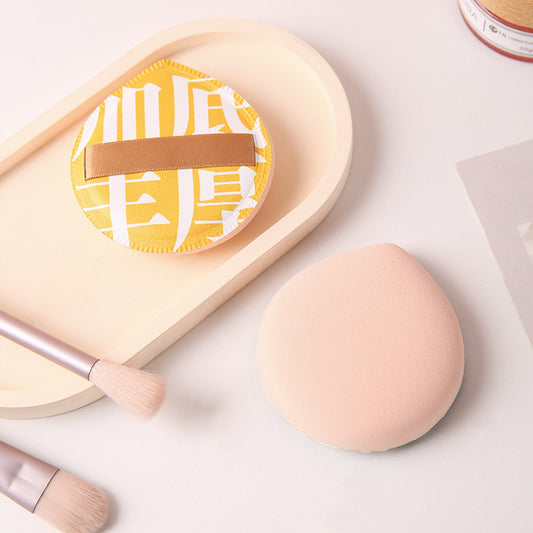 Makeup sponge