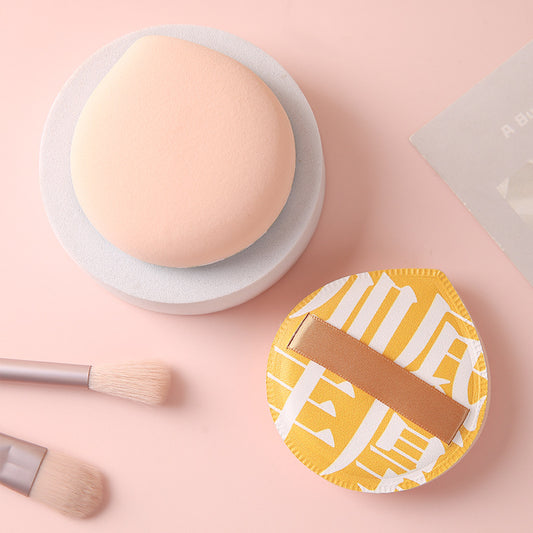 Makeup sponge