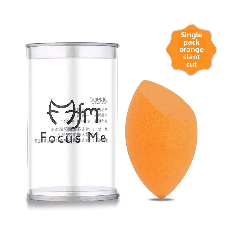 Makeup sponge - suitable for both dry and wet application